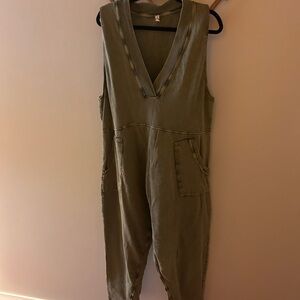 Green Knit Jumpsuit with V-Neck and Tapered Legs size XL by Free People